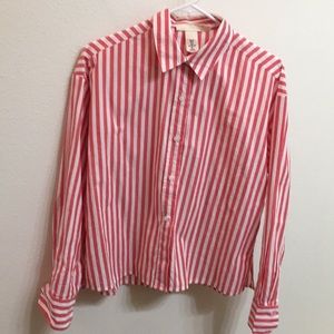 H&M red and white striped button up shirt